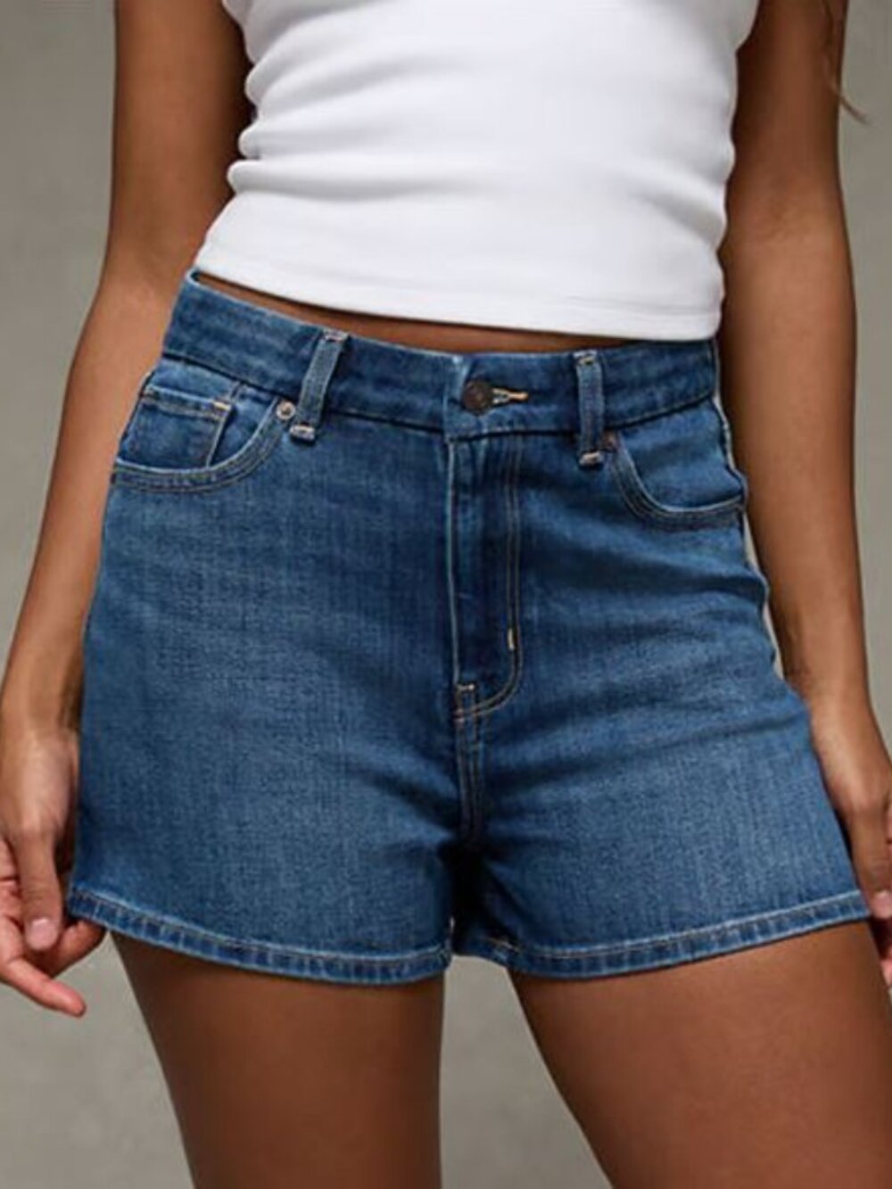 AE Stretch Super High-Waisted Curvy Mom Short (Size: 20)